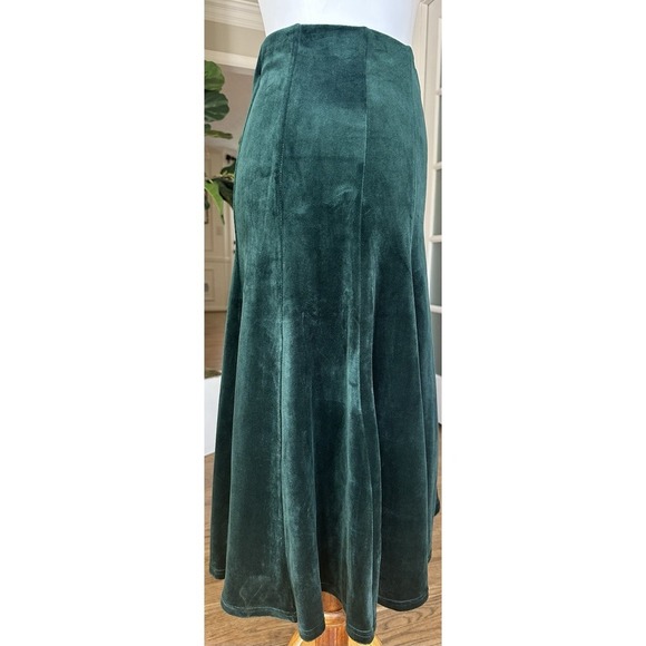 Green Velvet Midi Skirt XS High Waist Flowy A-Line Soft Holiday Party VTG Style - Picture 3 of 8